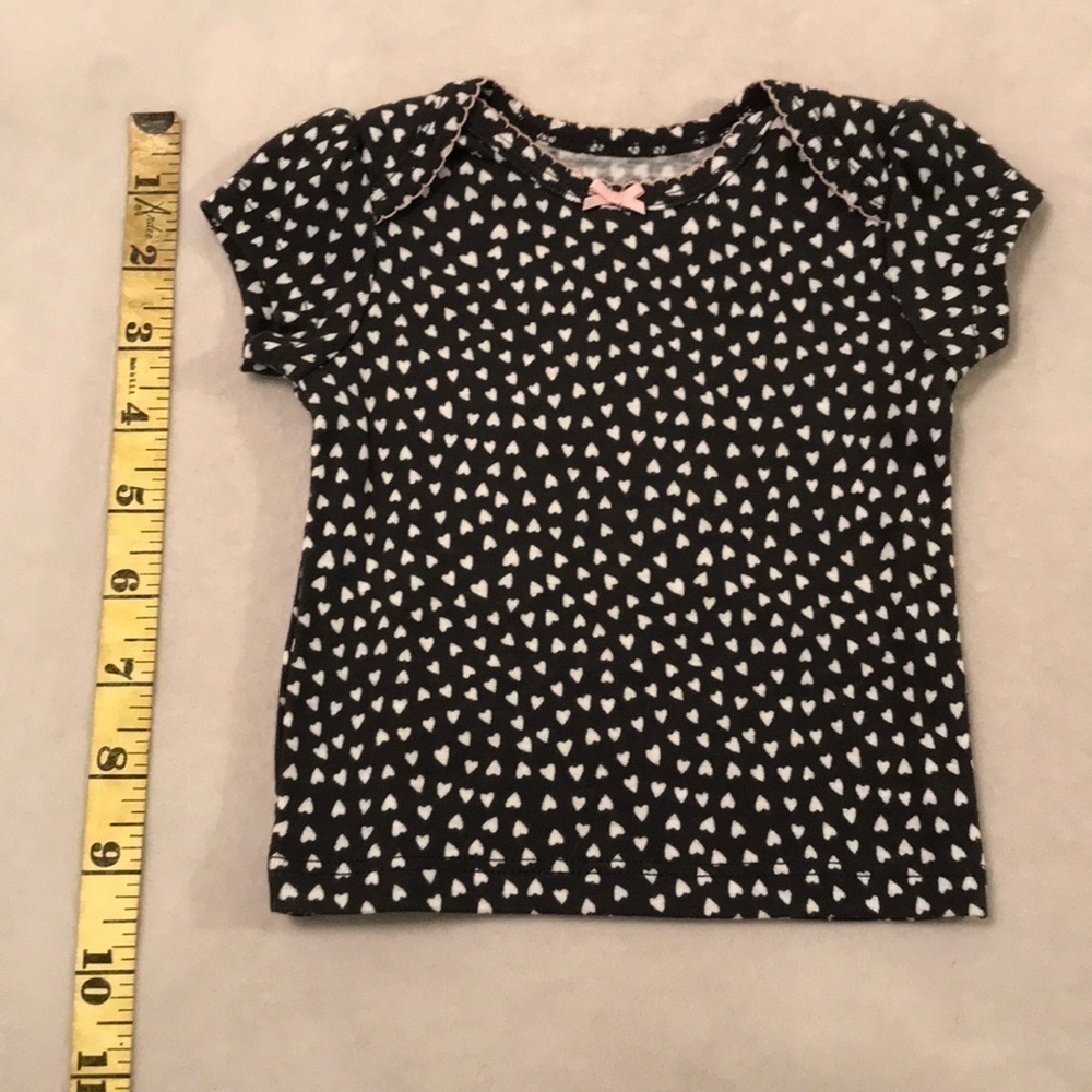 CARTER’S NEWBORN T-SHIRT (HEARTS) - Picture 4 of 5